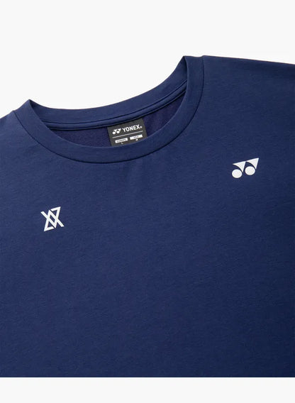 Yonex Unisex T-Shirt 16935 Dark Blue logo and neckline detail