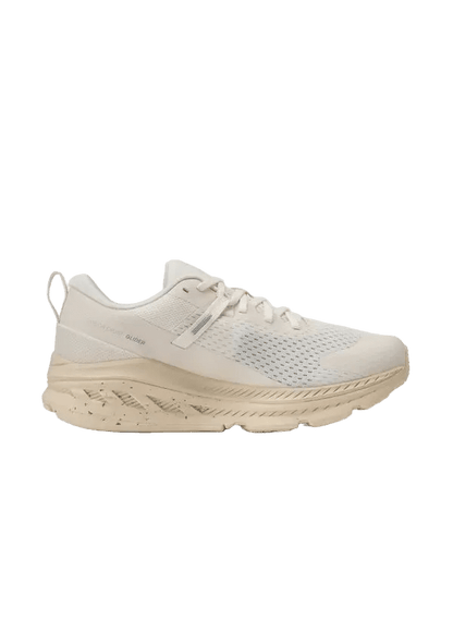 Yonex Running Shoe Carbon Cruise Glider Women (Sand) - Nexus Badminton